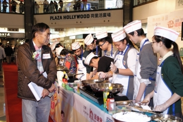 第十屆「香港最佳老友」運動電能烹飪比賽-活動花絮相片3